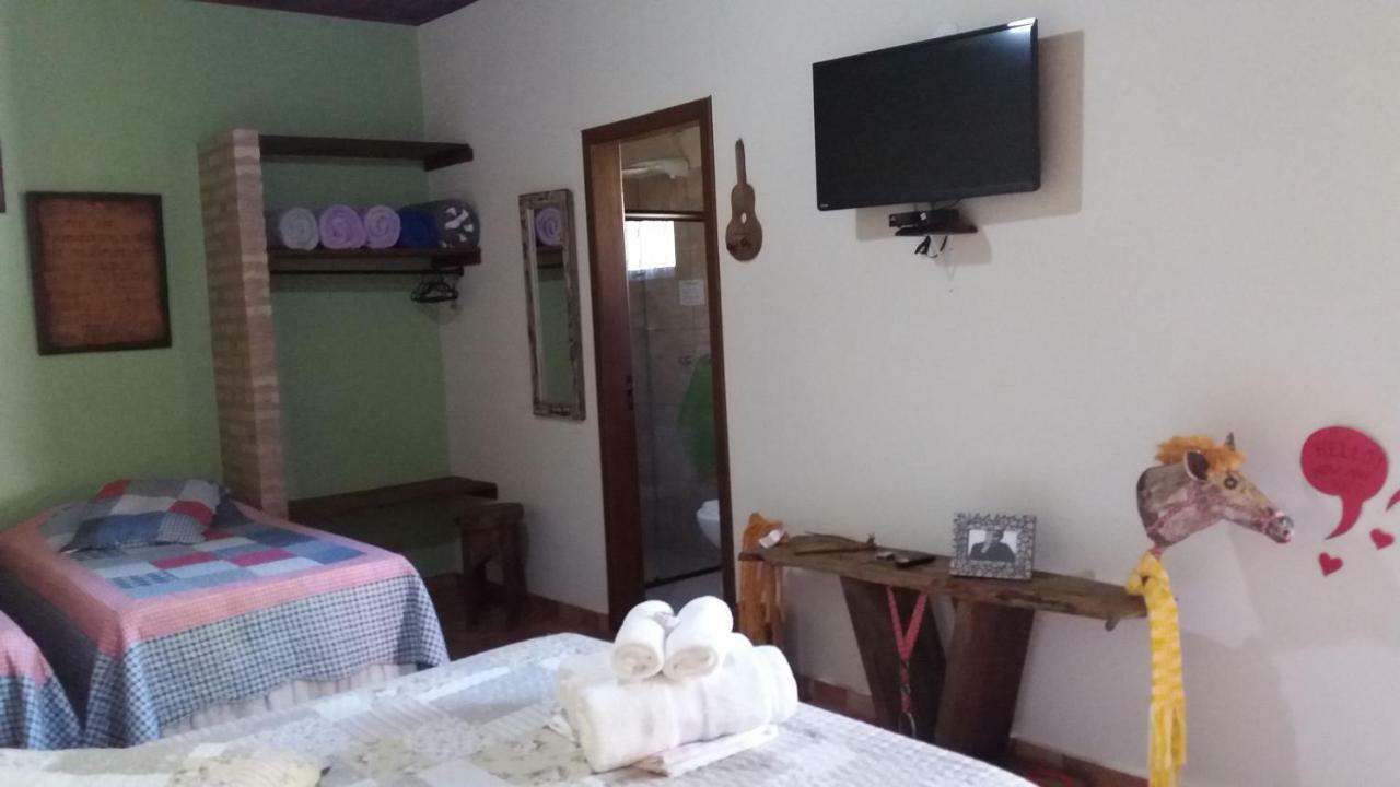Pousada Andarilhos De Luz Кунха Екстериор снимка